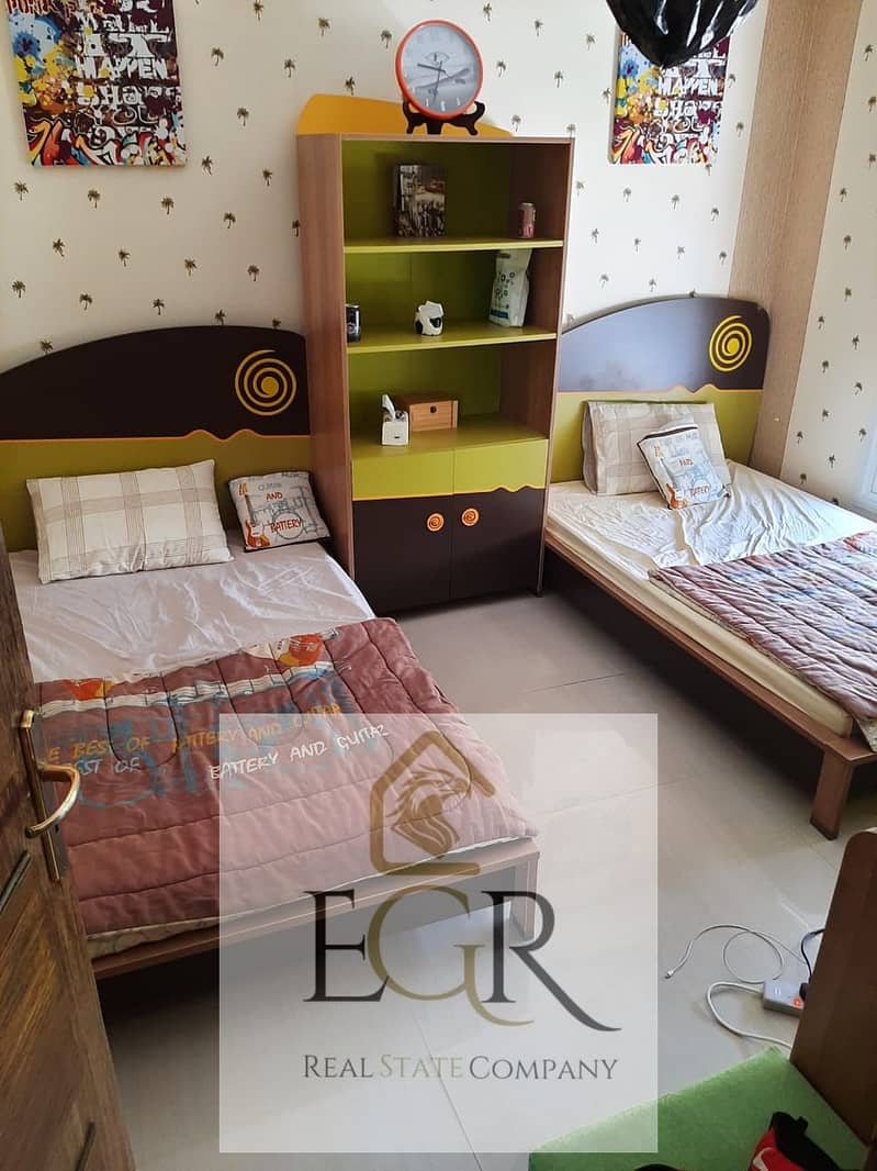 2 3a9d74e9-5a48-4080-9c1b-6f969da764e7. jpg