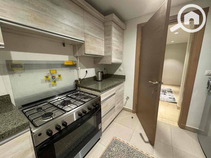 9 7263e9f1-8f63-4ecc-96f8-89e96f6c2e30. jpg