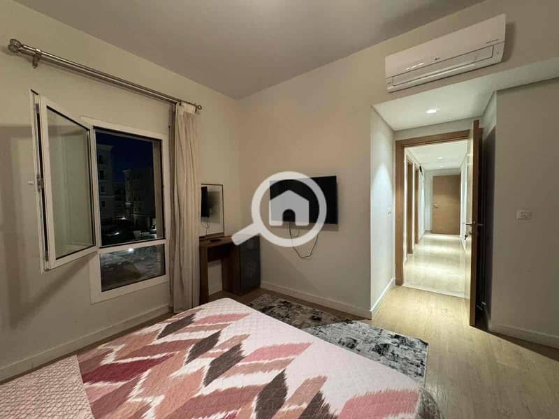 18 21b7d1aa-ad09-4216-9d69-7eb2da21d854. jpg