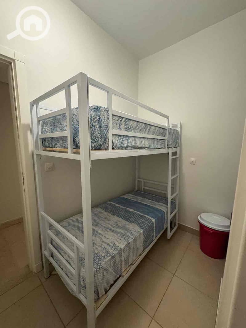 20 56722dcd-4b82-4dfd-83c5-3d0e42295a2c. jpg