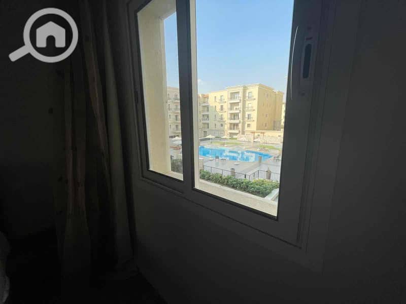 2 a08bf8dc-4760-4bf3-bff4-7bbca618bafd. jpg