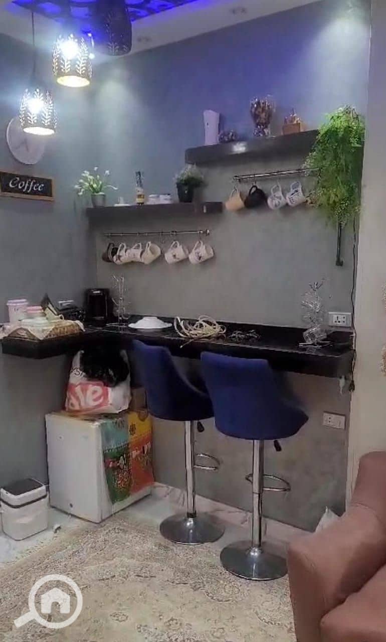 2 5a39ca50-872b-402a-9f55-71e91b8c2346. jpg