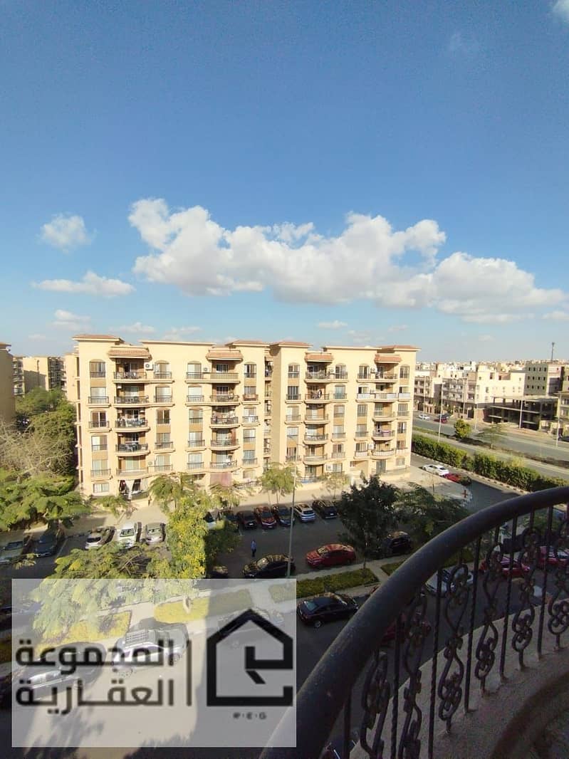 2 981a81db-5e37-492c-8c62-2e52ae0cbc05. jpg