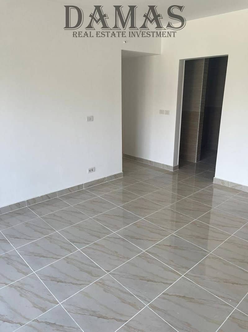 6 WhatsApp Image 2025-12-30 at 13.26. 17 (1). jpeg