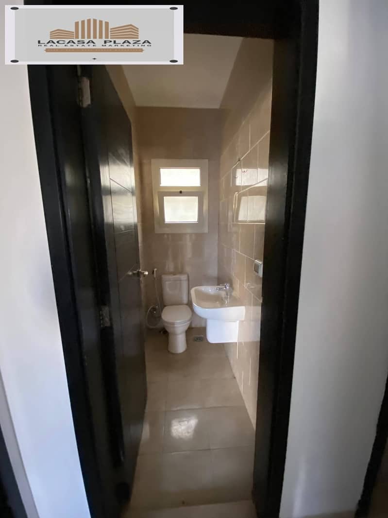 12 FB_IMG_1767441257557. jpg