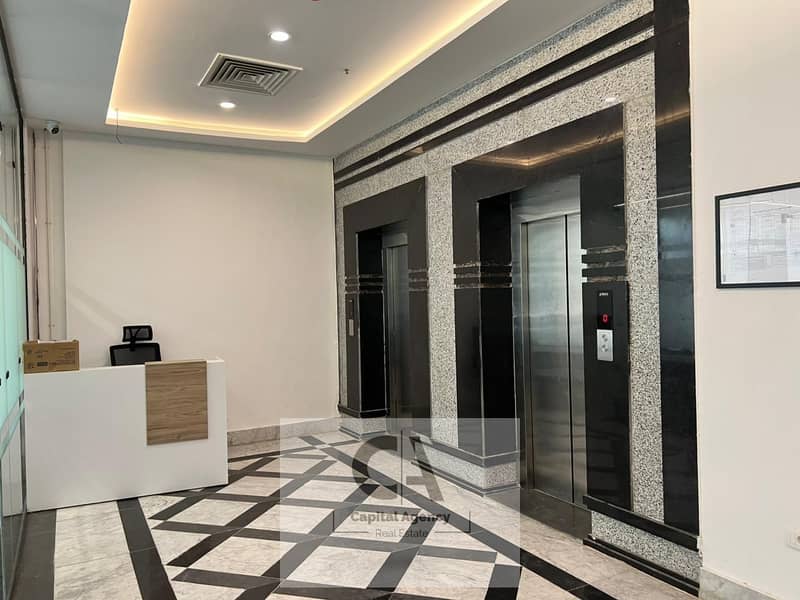 10 50fa0827-9c4e-4f8e-9ed3-f609e222bf1e. jpg