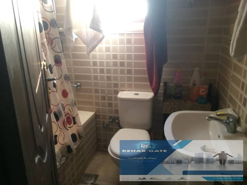 11 11db4ec0-19f7-4b3c-935a-88e3e2f09e8b. jpg