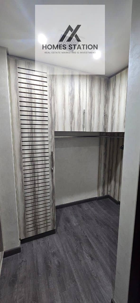 25 3f48b69d-c854-40c9-8e7d-f6a3ea74e703. jpeg