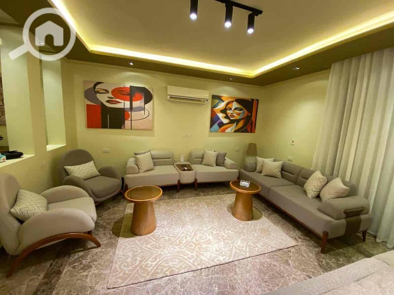 11 6e0ee36d-7474-4194-8363-ab61c95c50b8. jpg