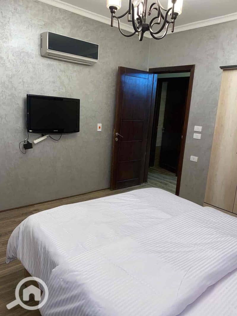 17 63703f2e-5ac9-4639-8037-53fbd9c08beb. jpg