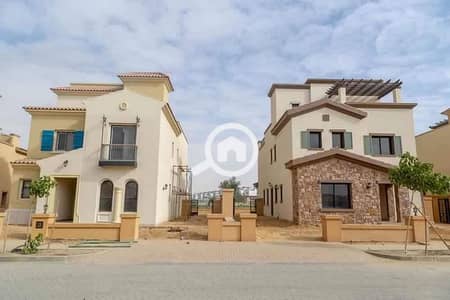 فیلا 6 غرف نوم للبيع في القاهرة الجديدة، القاهرة - 72245553_1279502048891085_3946987598274101248_n. jpg