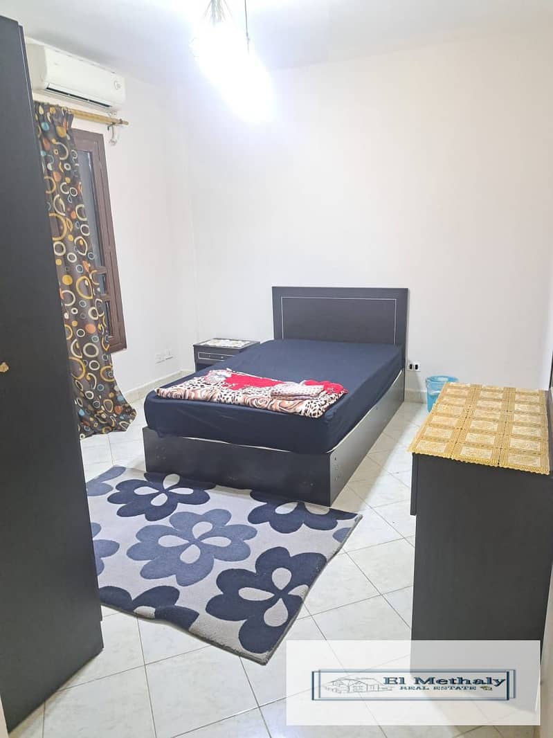 12 94c54687-bba7-46a4-8a9e-0934d16c53b3. jpg