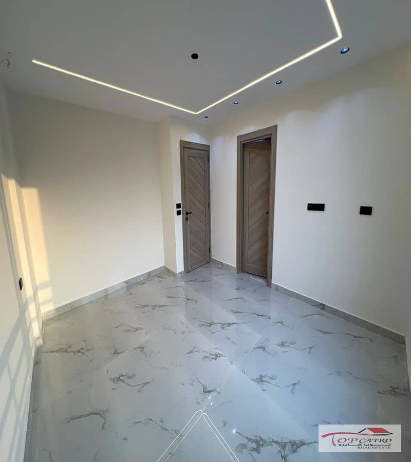 6 IMG-20251120-WA0158_800x900. jpg