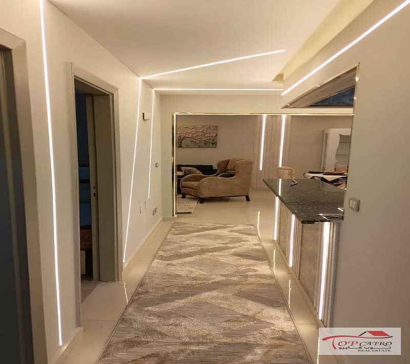 4 WhatsApp Image 2026-01-01 at 12.41. 43 PM_900x800. jpg