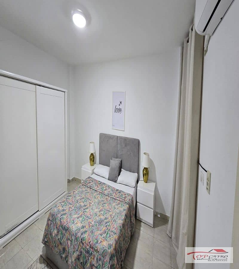 5 IMG-20251209-WA0307_800x900. jpg