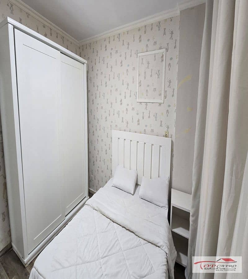 6 IMG-20251209-WA0305_800x900. jpg