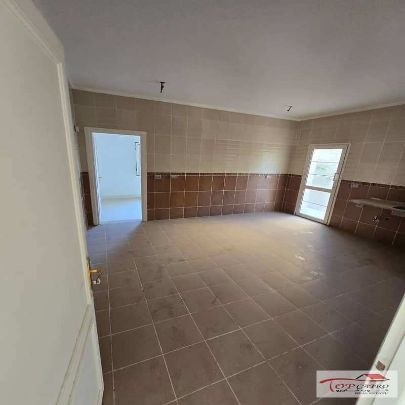 8 IMG-20250817-WA0244_1080x1080. jpg