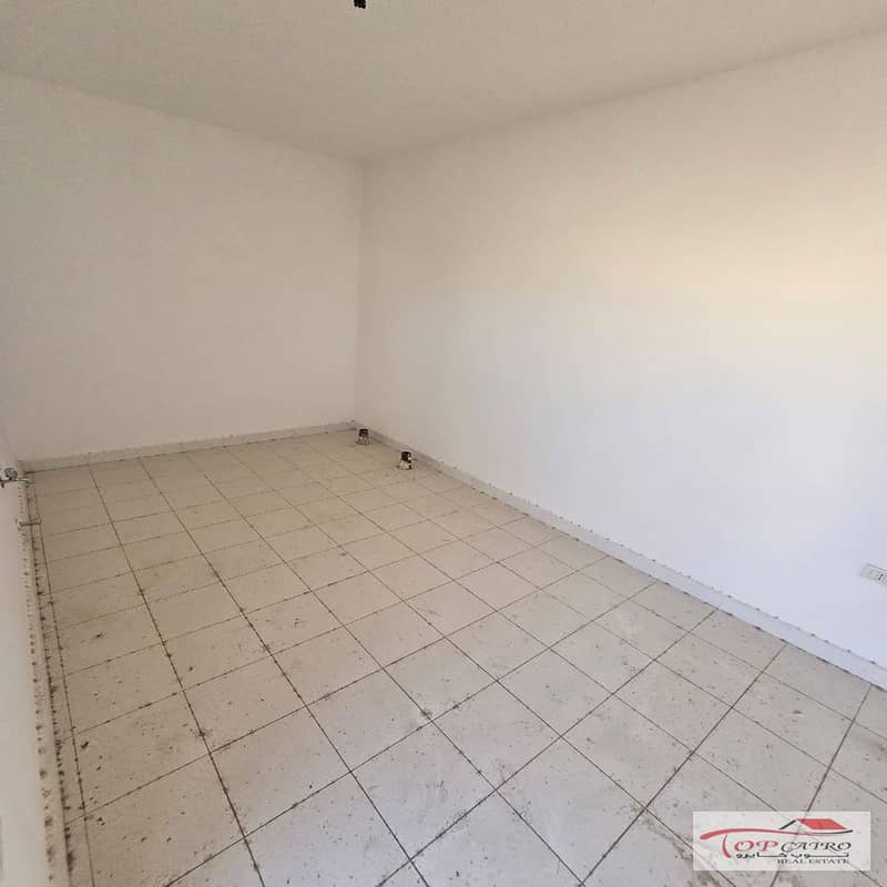 11 IMG-20250817-WA0234_1080x1080. jpg