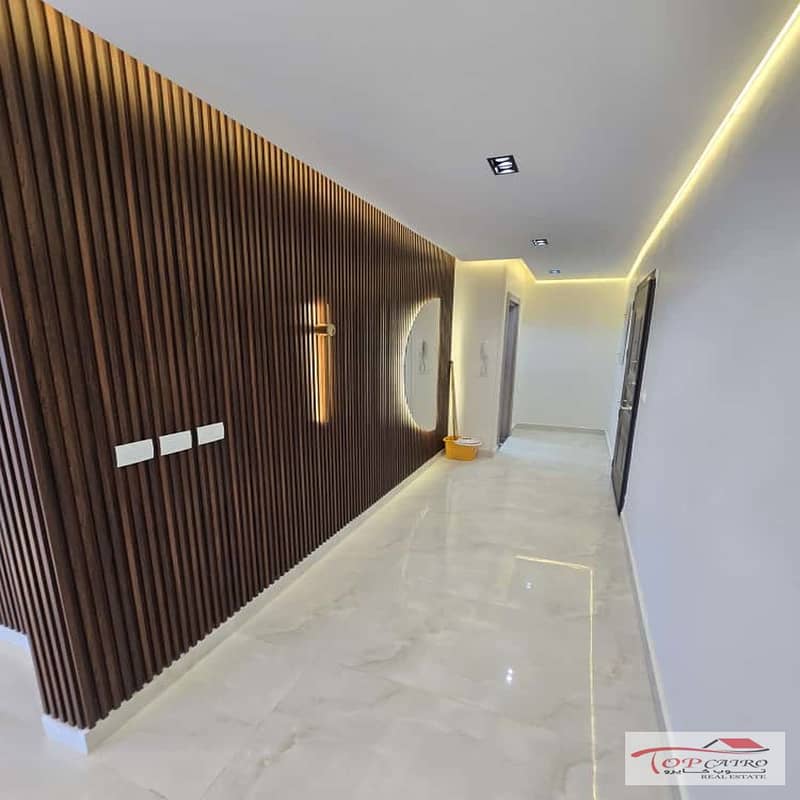 6 IMG-20251027-WA0303_1080x1080. jpg