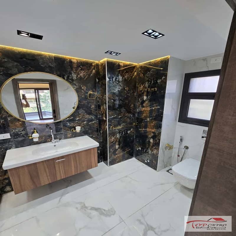 14 IMG-20251027-WA0298_1080x1080. jpg