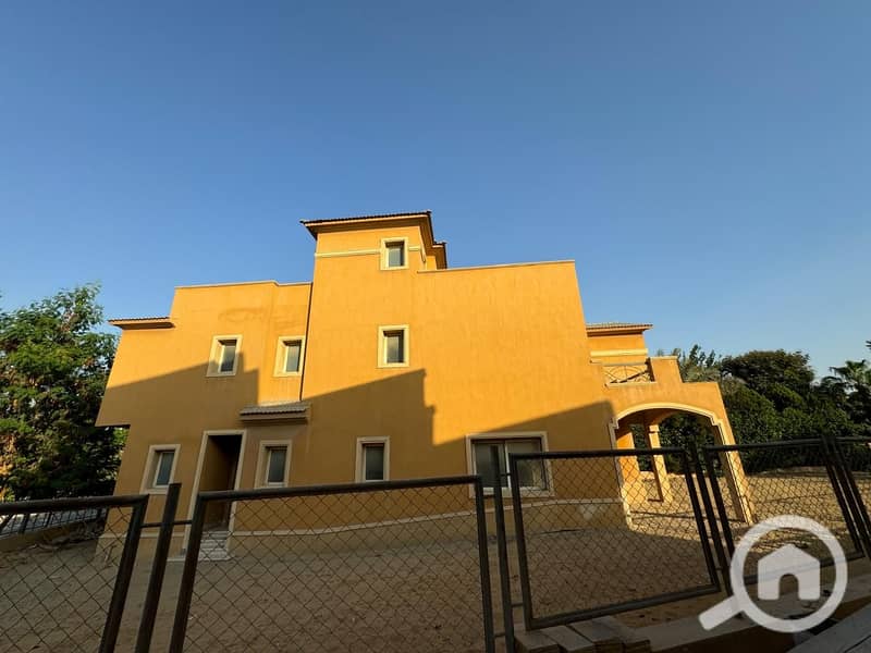 5 44420e91-47ed-42be-9c4a-75492db687a3. jpeg