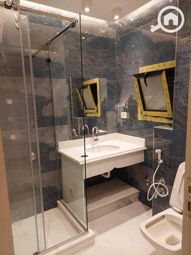 23 8c050448-abd2-4220-99c9-608e5c9ea390. jpg