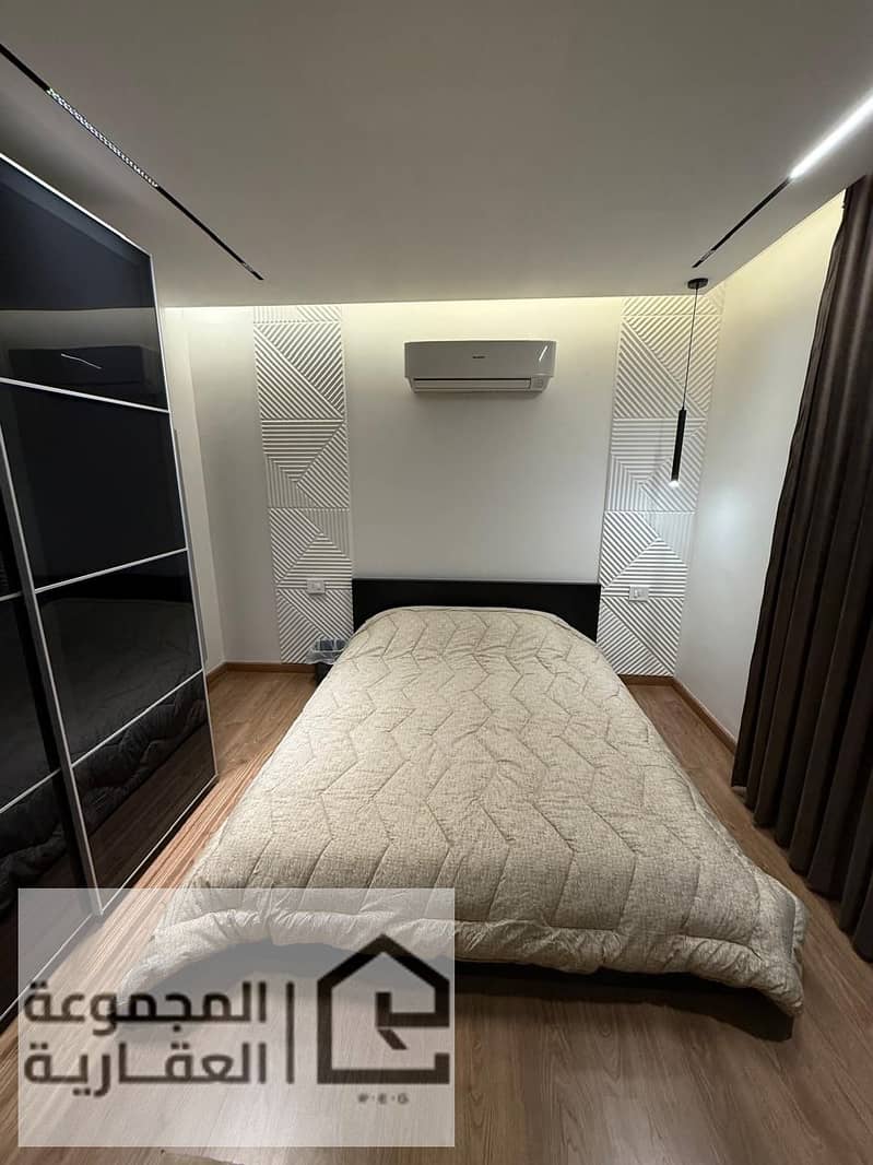 5 eaf5565b-952e-4ca5-8cd1-9bd4a037813d. jpg