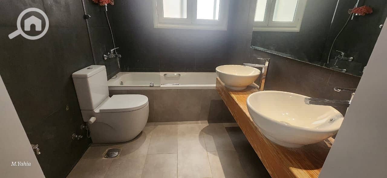 4 WhatsApp Image 2025-12-20 at 3.05. 57 PM. jpeg