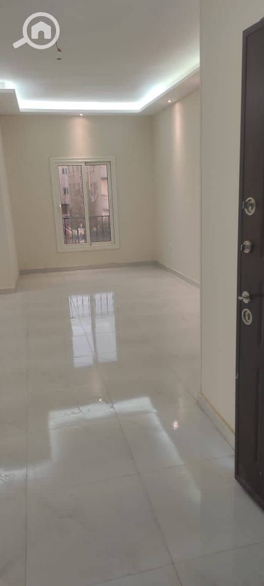 5 WhatsApp Image 2026-01-03 at 3.17. 08 PM. jpeg