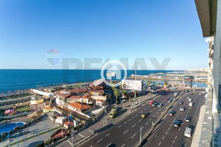 فلیٹ 5 غرف نوم للبيع في سابا باشا، الإسكندرية - 1. jpg