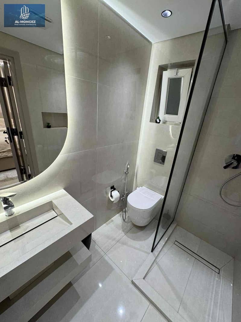 8 b9ef47c6-a0ac-4e16-af02-57bc2d4ecb2f. jpg