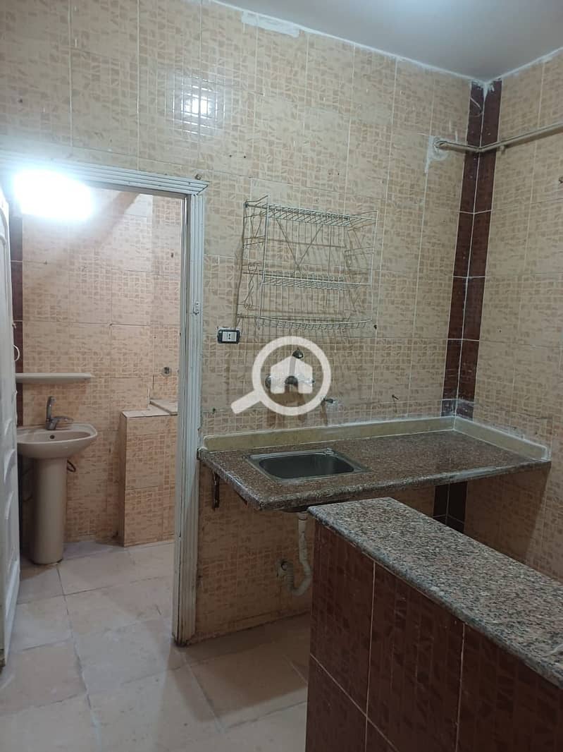 11 4ab415c1-d783-484f-88c7-b1ad9b5088db. jpg