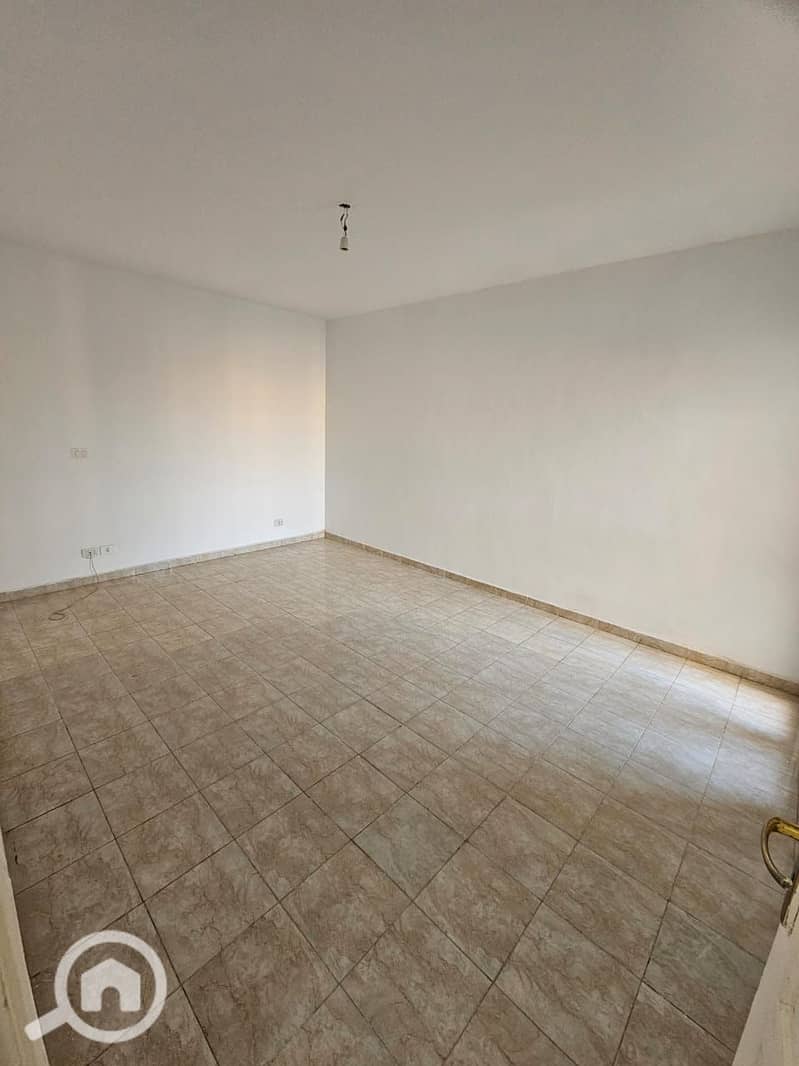 4 WhatsApp_Image_2026-01-01_at_1.59. 30_PM_(1) (1). jpeg