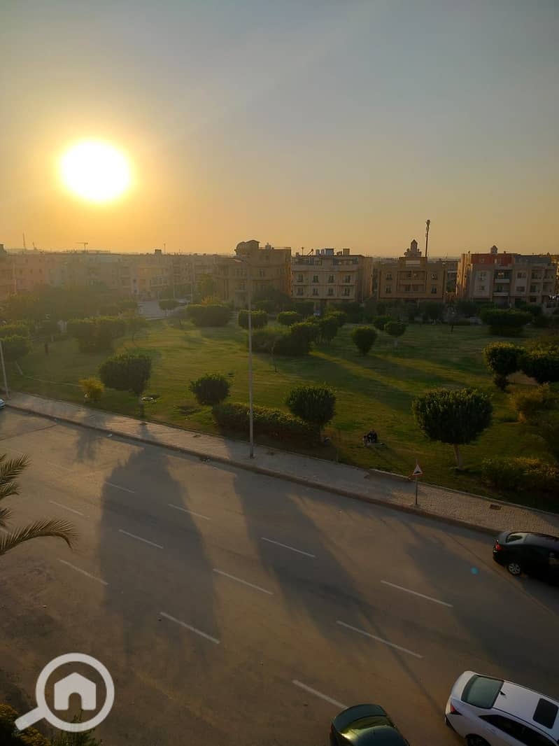 2 b7751f61-0306-4152-99ff-99e405b16649. jpeg