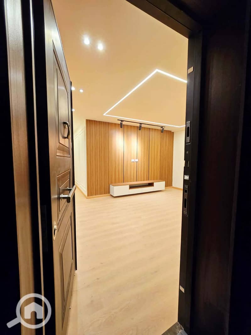 11 1b852c31-760d-49c6-8758-9c06435de115. jpg