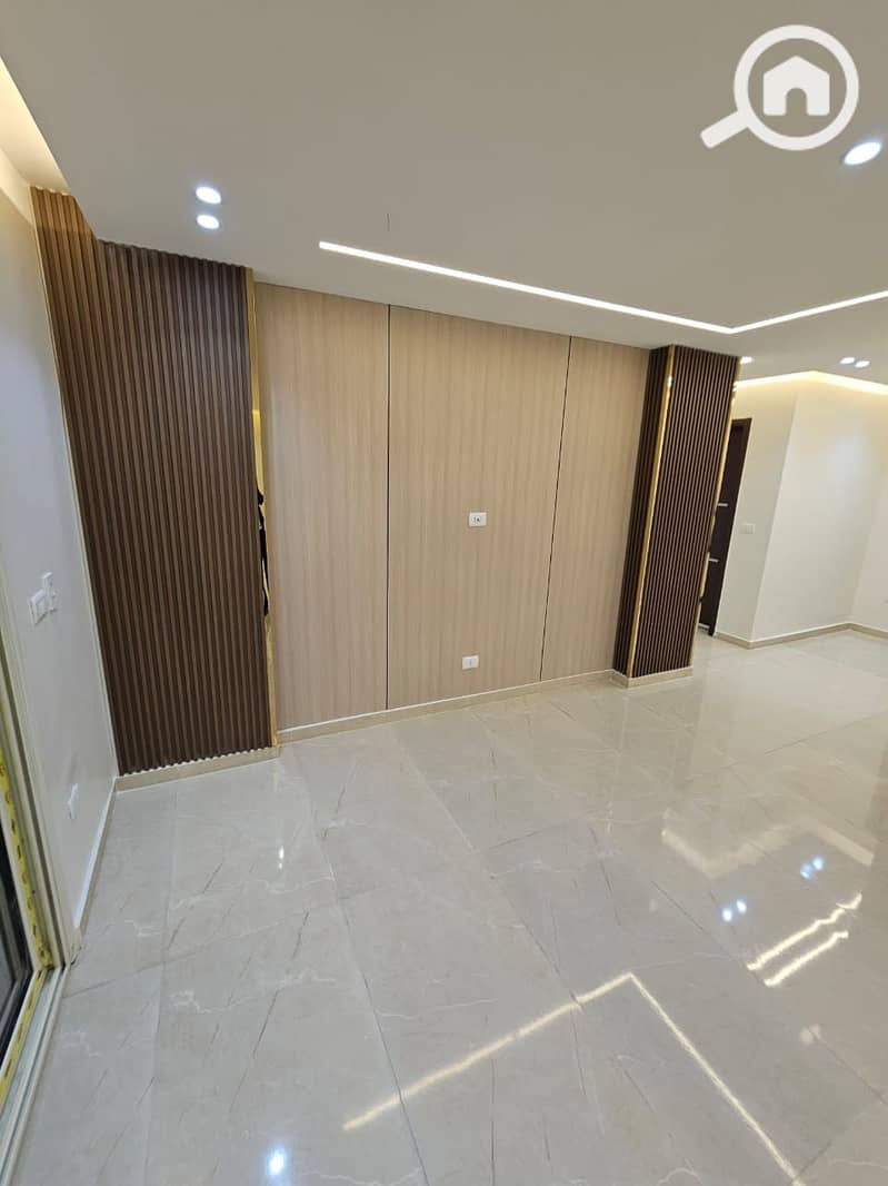 4 WhatsApp Image 2025-12-21 at 4.40. 24 PM. jpeg