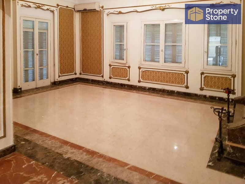 12 e6188fc9-6fb0-43e0-a1ee-7d609b1d7147. jpg