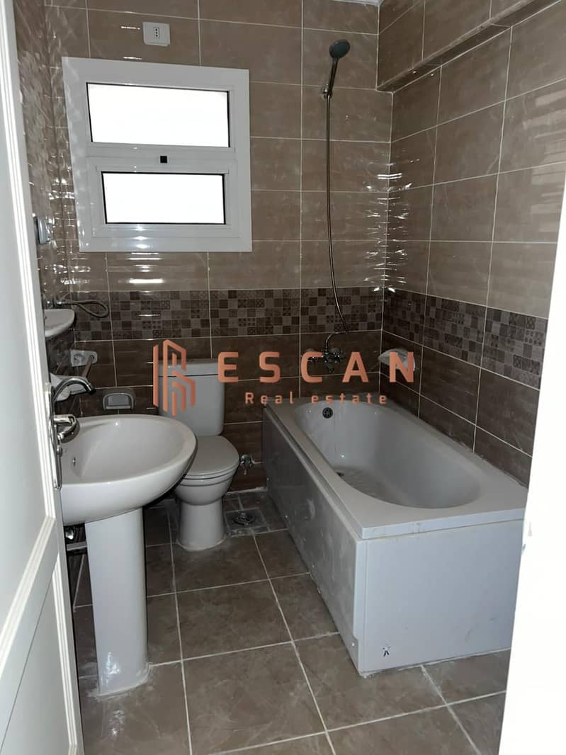 9 WhatsApp Image 2025-12-28 at 3.42. 57 PM (1). jpeg