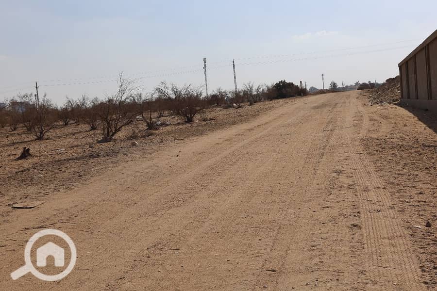 4 WhatsApp Image 2025-11-01 at 12.44. 01_9f234aa7. jpg