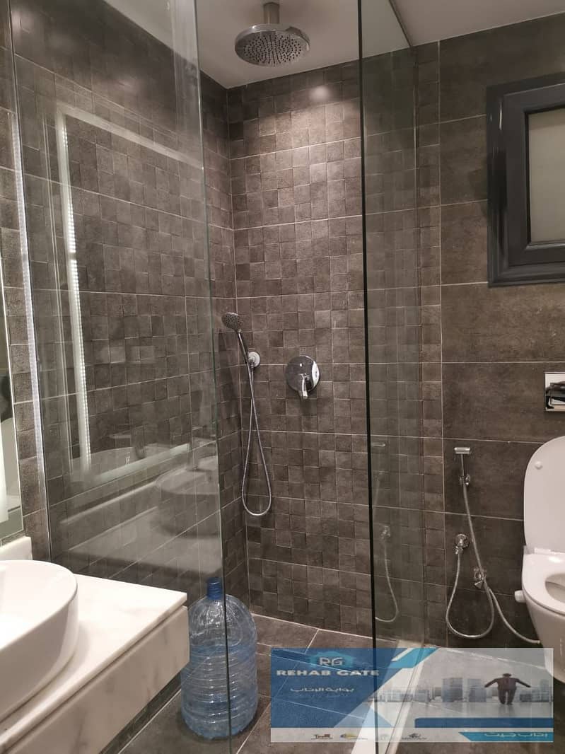 12 4 - Copy - Copy. jpeg