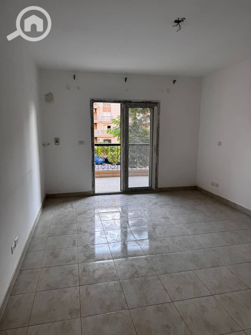 5 WhatsApp Image 2025-09-22 at 2.32. 12 PM (1). jpeg