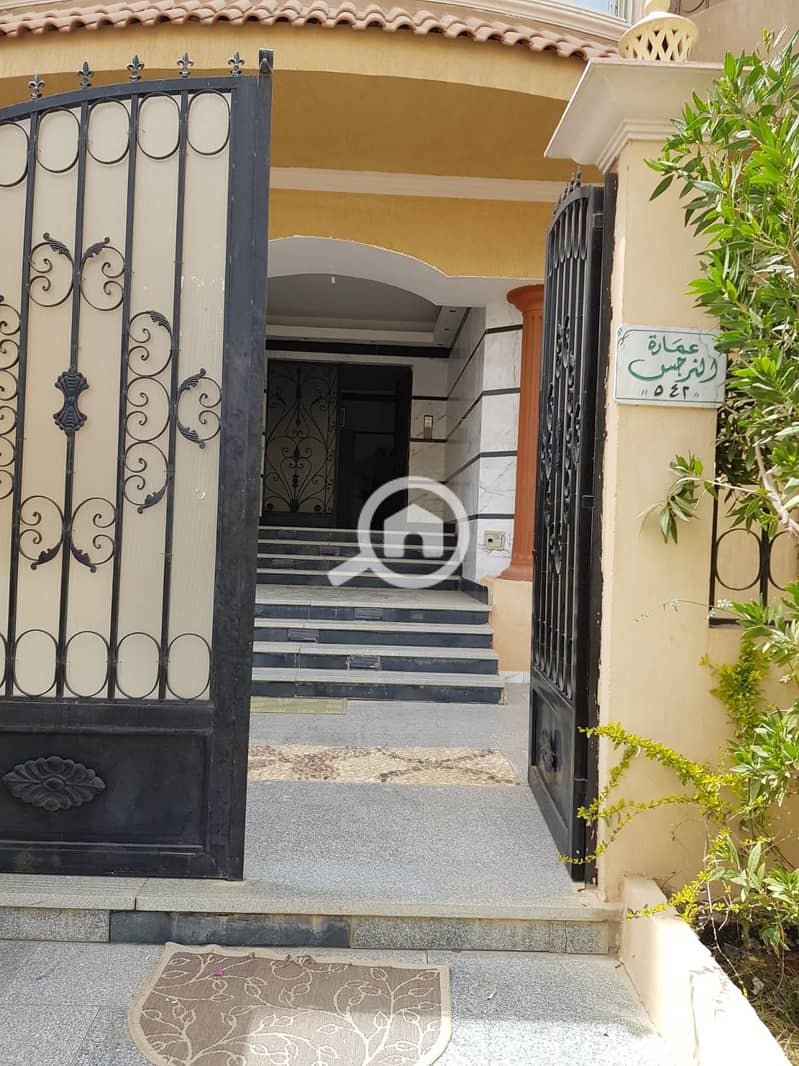 4 34172300-98f7-4c1e-a602-5305c2f052ff. jpg