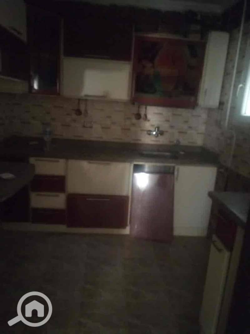 4 c0a476f2-c3ef-44d9-addc-d7eae6855c38. jpg