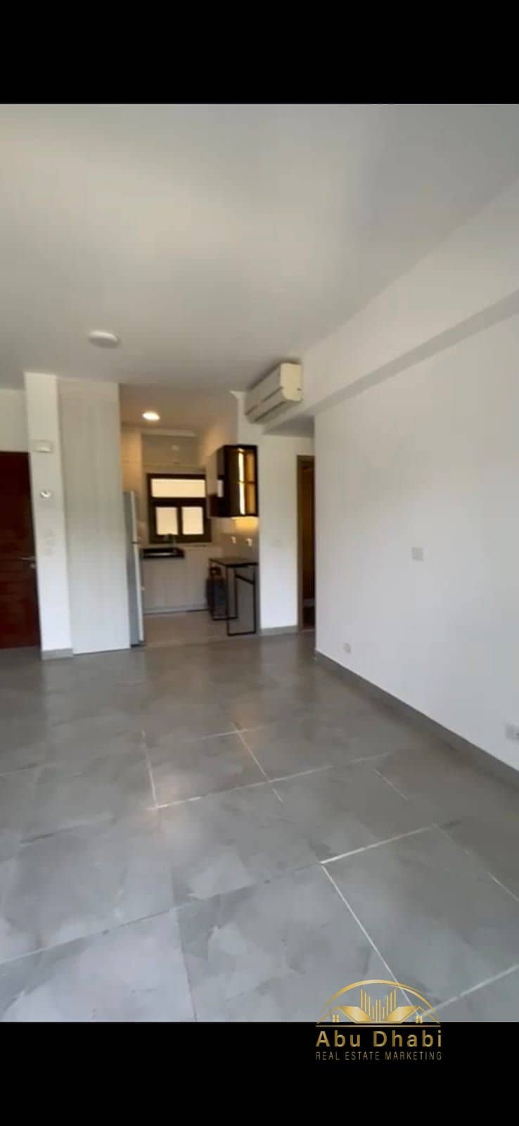 8 fdcb196f-8a58-46c8-b3d2-3fda00279264. jpg