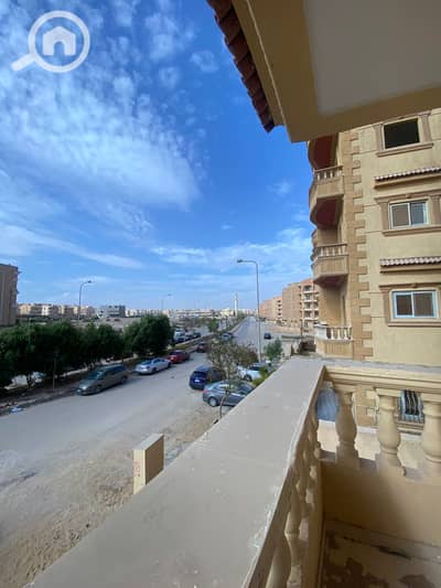 فلیٹ 3 غرف نوم للبيع في حدائق اكتوبر، الجيزة - IMG-20251210-WA0024(2). jpg