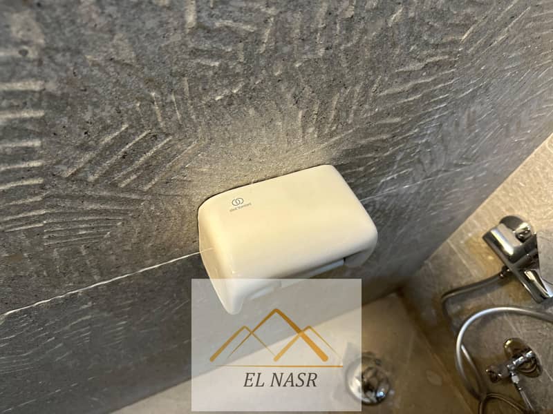 21 WhatsApp Image 2025-10-08 at 5.17. 56 PM. jpeg