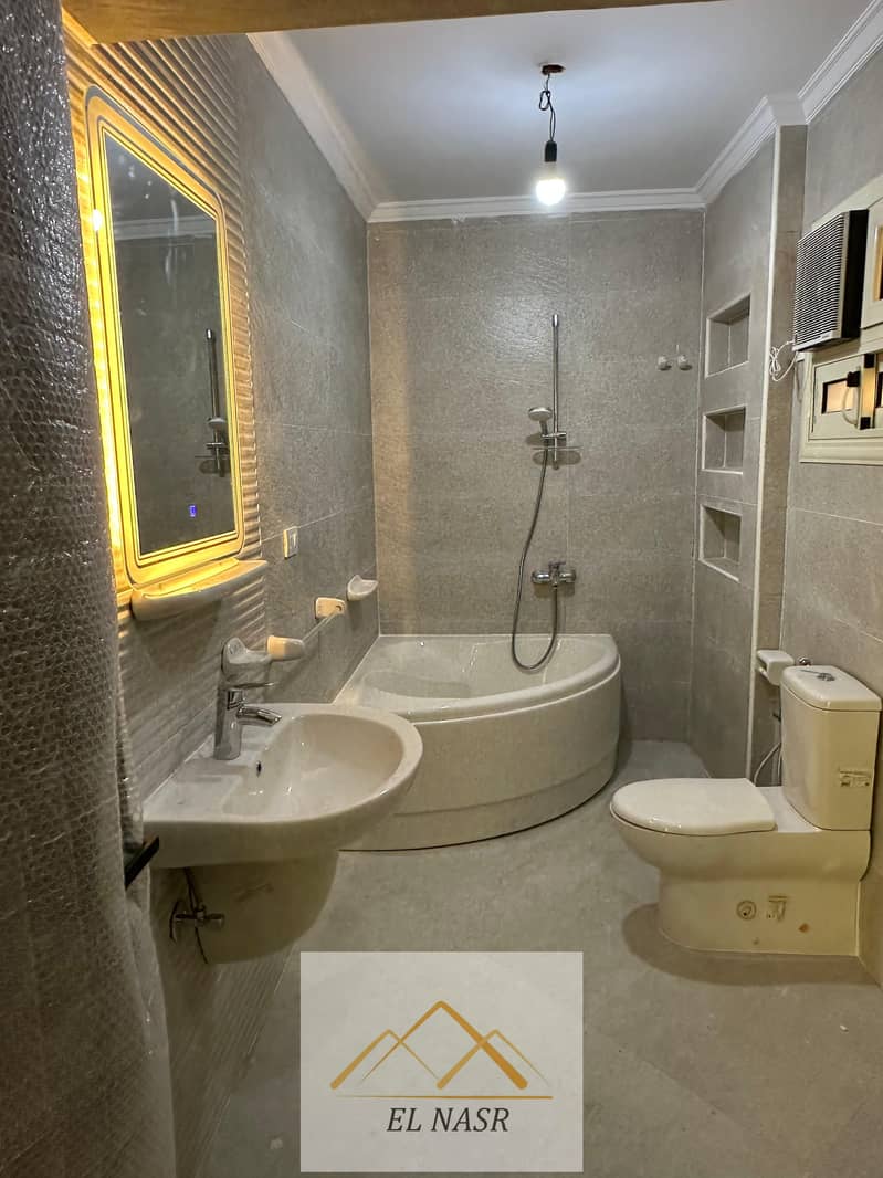 22 WhatsApp Image 2025-10-08 at 5.17. 54 PM (1). jpeg