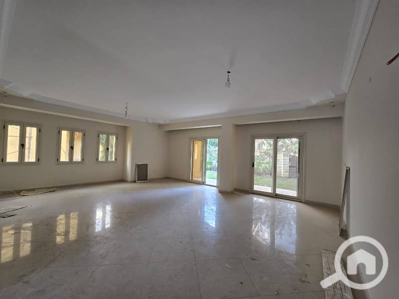 2 9afaf400-bd55-4c7d-b7ab-b88bc29b0691. jpg