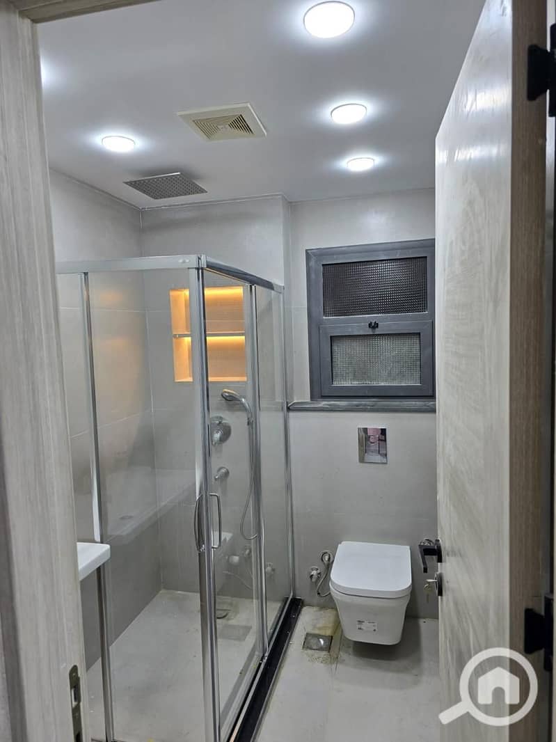 5 5fc1fe08-6af9-4743-9c89-6034534d0a0c. jpg