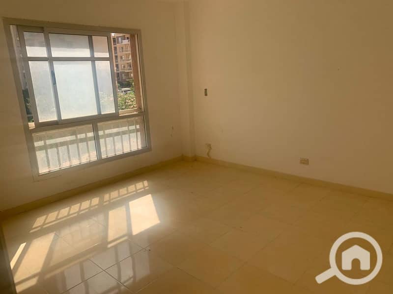 8 a62a18a4-8ed2-4ce8-a635-ffe7dd1dac57. jpg